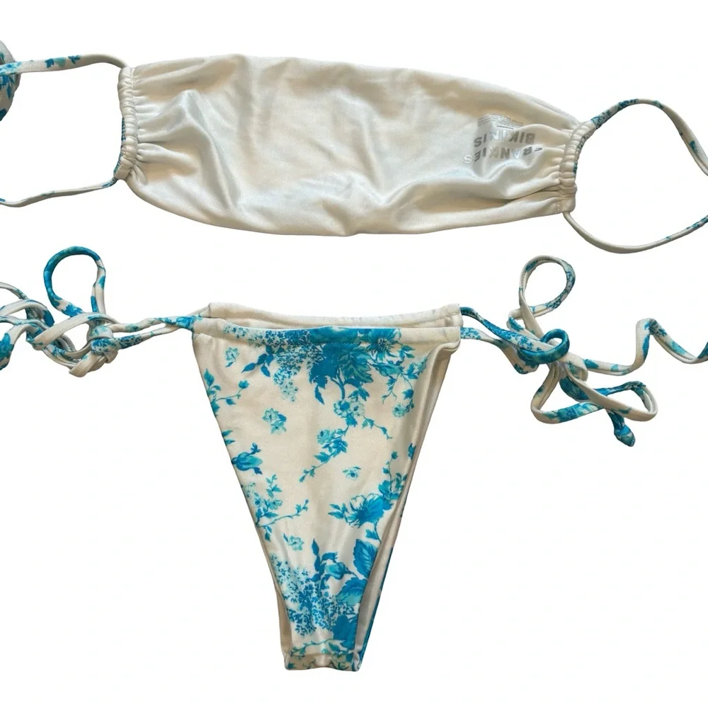 Frankie’s Bikini Kailyn Bandeau/Tia String Bikini Bottom English Tea Rose, Sz M
